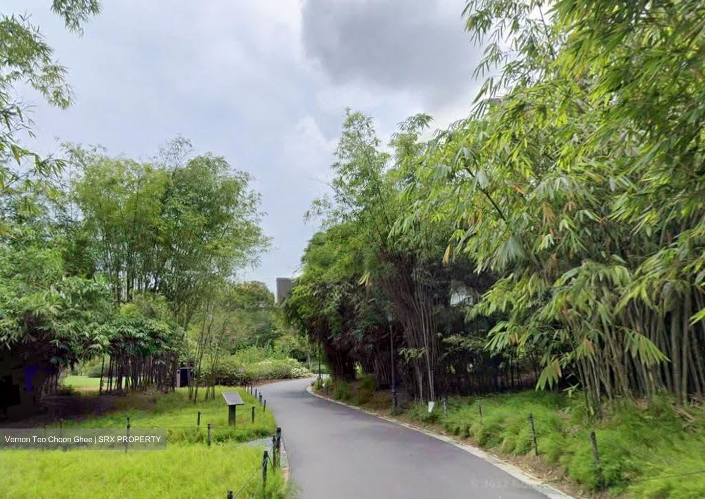 Cluny Road (D10), Detached #633539751